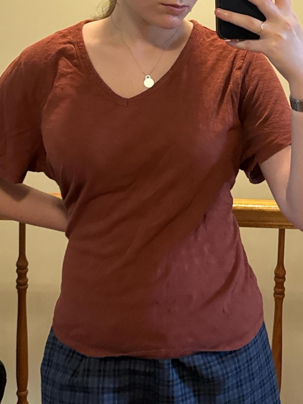 old navy v-neck burnt orange tee